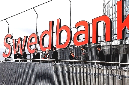 Swedbank šefs priecājas, ka atkal pieaug interese par kredītu ņemšanu